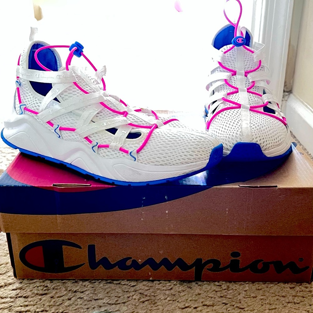 Champion Sneakers